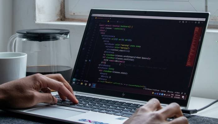 Arol, Frontend developer